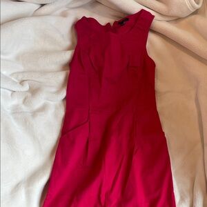 Elegant Sleeveless Dress